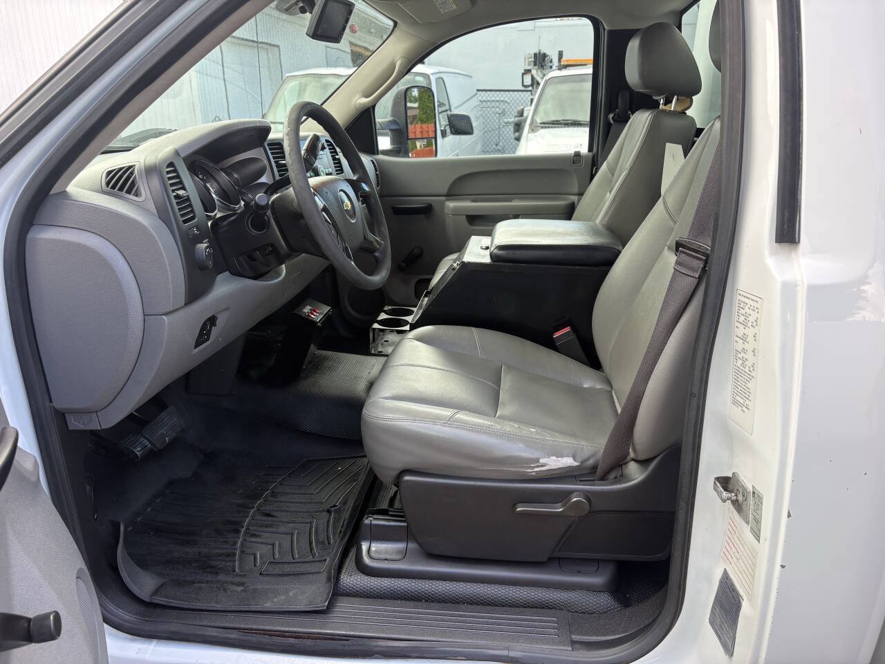 Used 2013 Chevrolet Silverado 3500 W/T RWD image 21