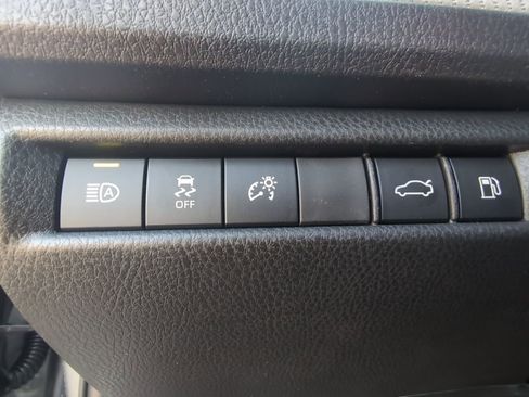 New 2026 Toyota Camry SE w/ Convenience Package FWD image 14
