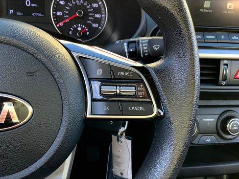 Used 2021 Kia Forte LXS FWD image 18