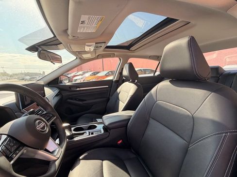 Certified 2025 Nissan Altima 2.5 SL FWD image 13