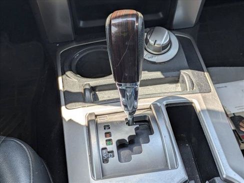 Used 2015 Toyota 4Runner Limited AWD/4WD image 10
