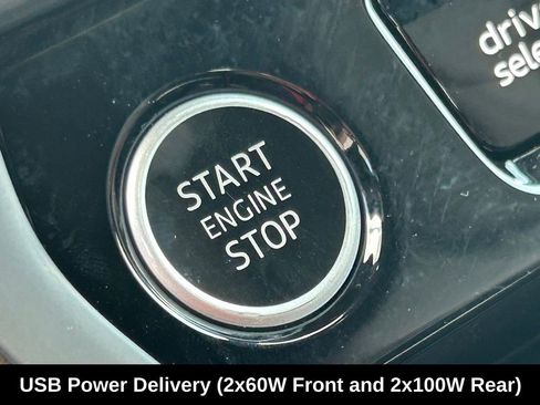 New 2025 Audi Q5 Premium Plus w/ Premium Plus AWD/4WD image 30