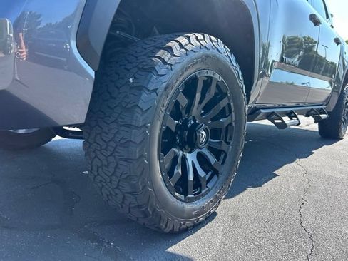 Used 2023 Toyota Tundra SR5 w/ SR5 Premium Package AWD/4WD image 14