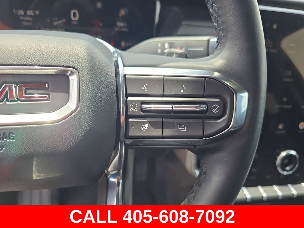 Used 2026 GMC Acadia Elevation w/ Elevation Premium Package AWD/4WD image 38