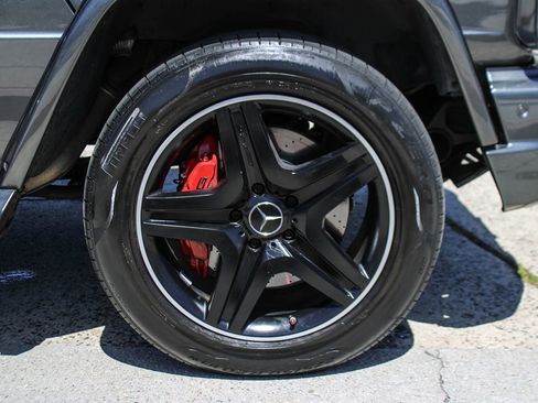 Used 2015 Mercedes-Benz G 63 AMG 4MATIC image 40