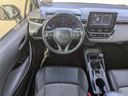 Used 2021 Toyota Corolla XSE image 18