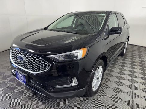 Used 2024 Ford Edge SEL w/ Convenience Package AWD/4WD image 5