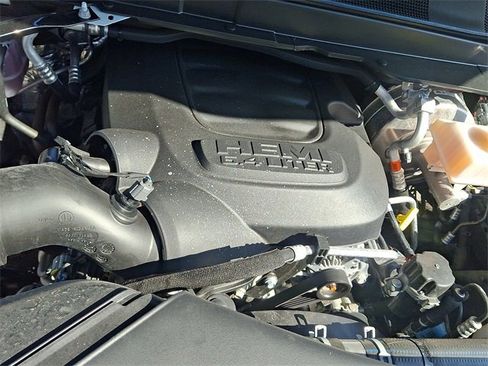 Used 2024 RAM 2500 Tradesman w/ Chrome Appearance Group image 28