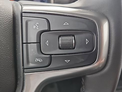 Used 2023 Chevrolet Silverado 1500 LT AWD/4WD image 17