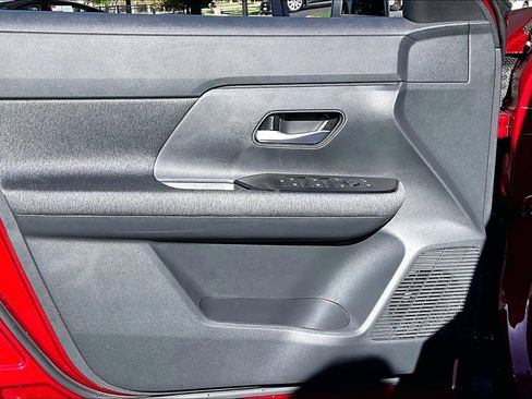 New 2026 Nissan Kicks SV image 10