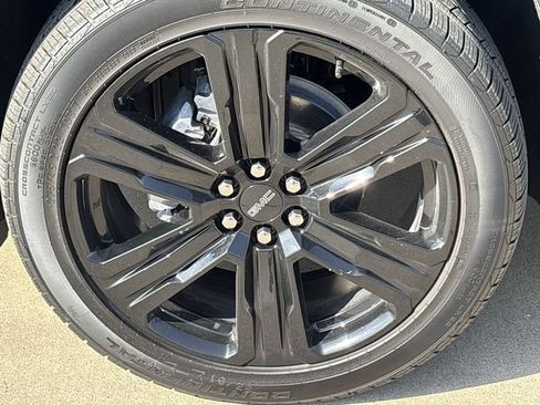 New 2026 GMC Acadia Elevation w/ Black Edition FWD image 10