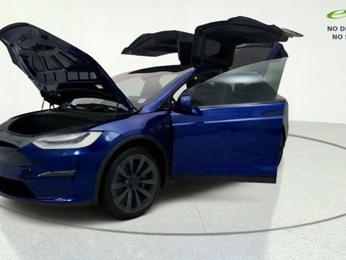 Used 2023 Tesla Model X Plaid AWD/4WD image 11