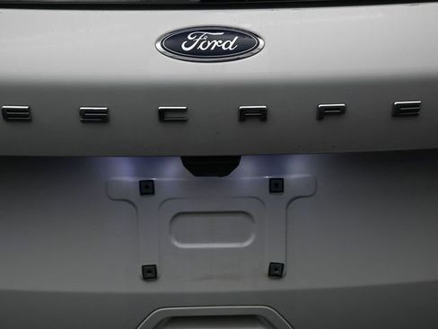 Used 2020 Ford Escape SEL image 26