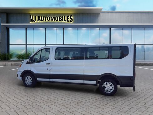 Used 2020 Ford Transit 350 XLT RWD image 4