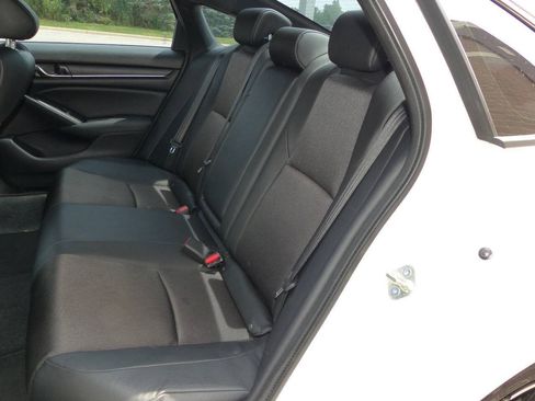 Used 2020 Honda Accord Sport image 26