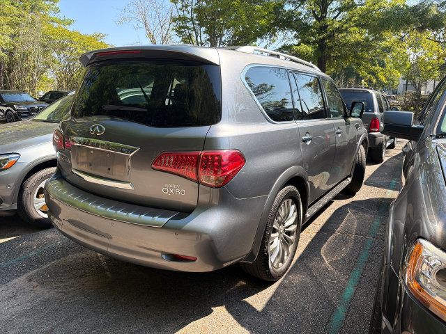 Used 2017 INFINITI QX80 2WD w/ Driver Assistance Package image 12