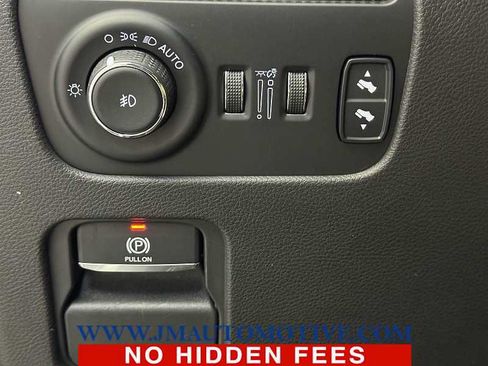 Used 2024 Jeep Wagoneer Series II w/ Flexible Seating Group AWD/4WD image 36