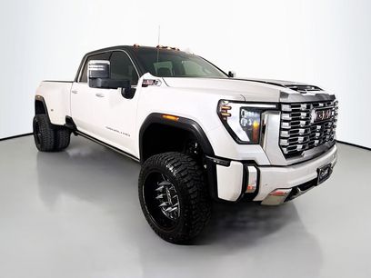 Used 2025 GMC Sierra 3500 Denali w/ Technology Package