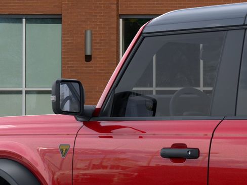 New 2025 Ford Bronco Badlands image 22