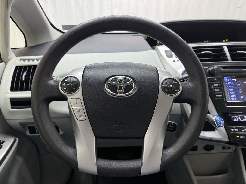 Used 2012 Toyota Prius V Three FWD image 11