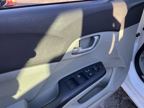 Used 2012 Honda Civic HF image 23