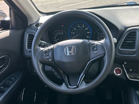 Used 2016 Honda HR-V EX image 17