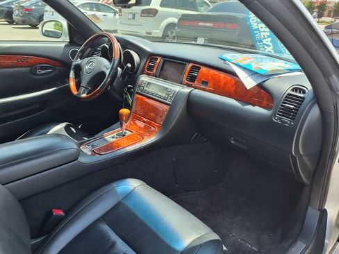 Used 2008 Lexus SC 430 Convertible RWD image 21