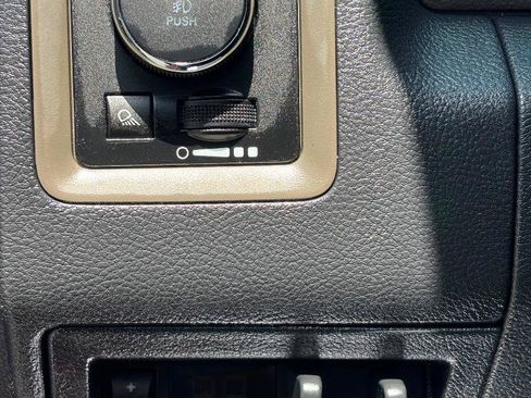 Used 2012 RAM 1500 Express w/ ST Popular Equipment Group RWD image 21