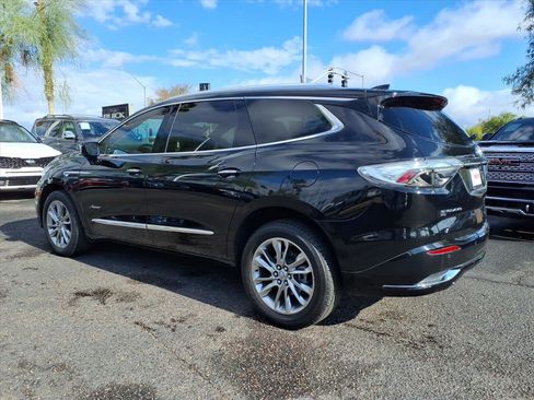 Used 2024 Buick Enclave Avenir w/ Avenir Technology Package image 7