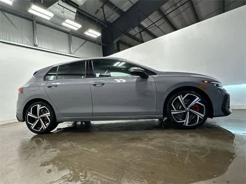 New 2026 Volkswagen GTI SE image 3