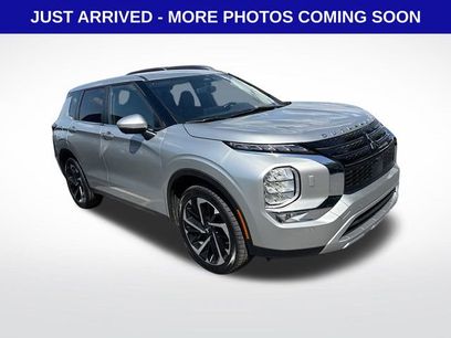 Used 2022 Mitsubishi Outlander SE