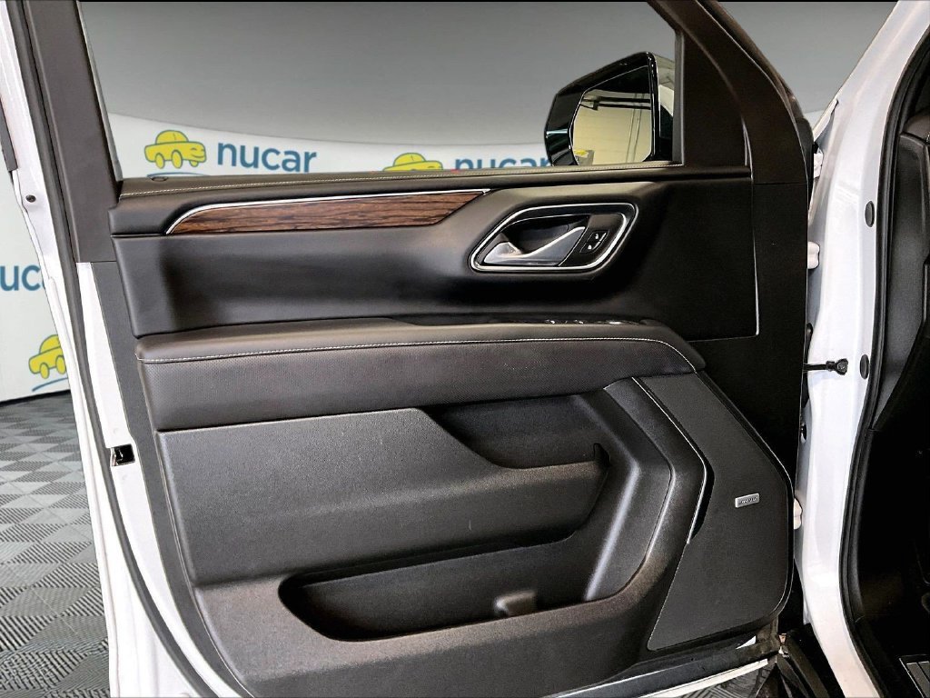 Used 2023 Chevrolet Tahoe Premier AWD/4WD image 9