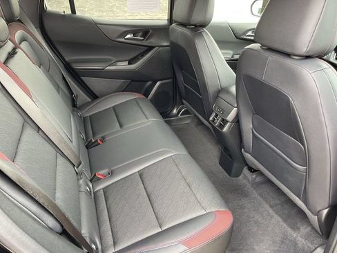 Used 2025 Chevrolet Equinox RS w/ Safety and Technology Package AWD/4WD image 15