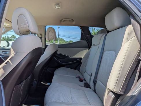 Used 2018 Hyundai Santa Fe Sport FWD image 34