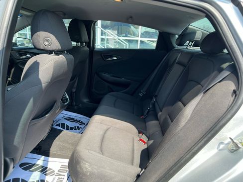 Used 2022 Chevrolet Malibu LT FWD image 12