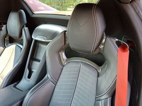 Used 2020 Chevrolet Corvette Stingray Preferred Conv w/ 2LT Preferred Equipment Group image 14