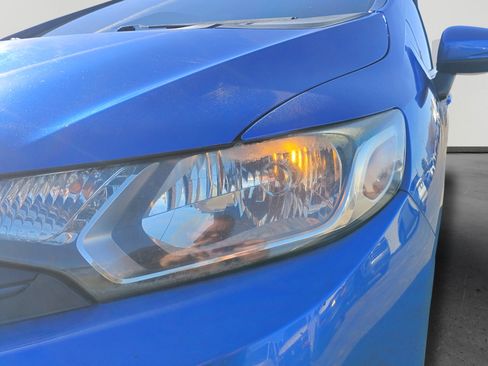 Used 2016 Honda Fit LX image 9