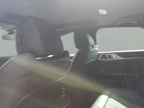 Used 2025 BMW 430i w/ Premium Package image 11