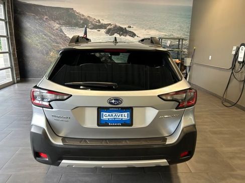 Used 2024 Subaru Outback Limited AWD/4WD image 30