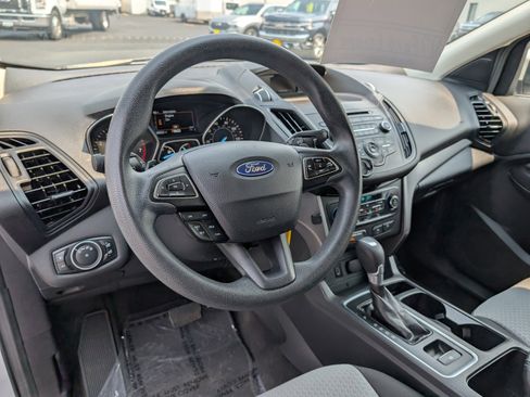 Used 2017 Ford Escape SE image 14