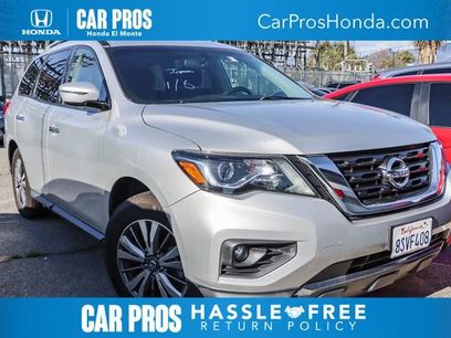 Used 2019 Nissan Pathfinder SV