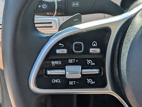 Used 2021 Mercedes-Benz C 300 Sedan image 22
