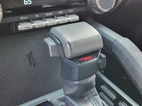 Certified 2024 Toyota Tacoma SR5 AWD/4WD image 20