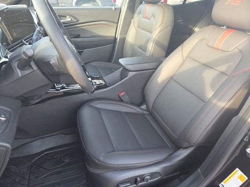 New 2026 Chevrolet Trax RS w/ Driver Confidence Package image 31