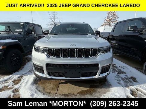 New 2025 Jeep Grand Cherokee L Laredo w/ Luxury Tech Group I image 2