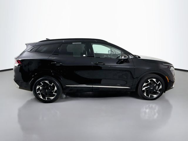 Used 2025 Kia Sportage SX FWD image 9