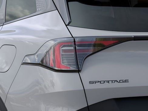 New 2026 Kia Sportage X-Line w/ X-Line Technology Package image 11