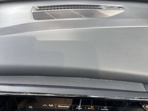 Used 2026 Nissan Kicks SV w/ Cold Weather Package AWD/4WD image 16