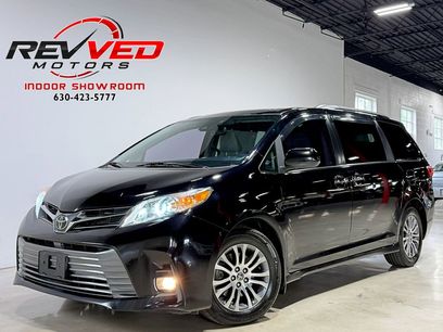Used 2020 Toyota Sienna XLE w/ XLE Navigation Package