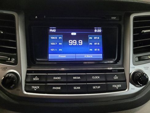 Used 2017 Hyundai Tucson SE w/ SE Popular Package 02 AWD/4WD image 25